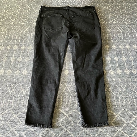 Madewell Petite 10" High-Rise Skinny Jeans in Berkeley Black Button Edition 33P - Picture 12 of 13